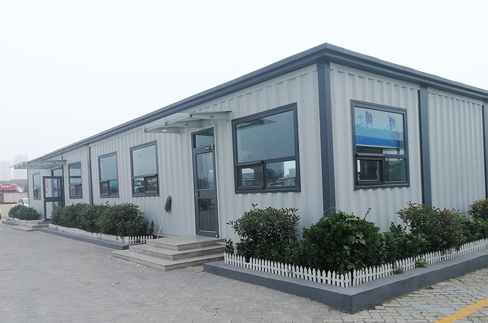 Qingdao port south station restaurant